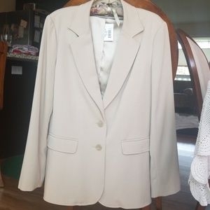 Travelsmith Camel Blazer